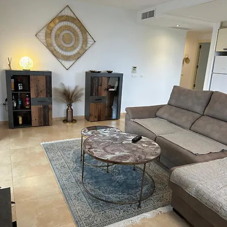 Esmeralda Apartment